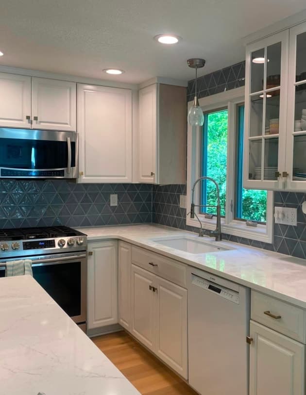 Black Diamond Tile & Flooring