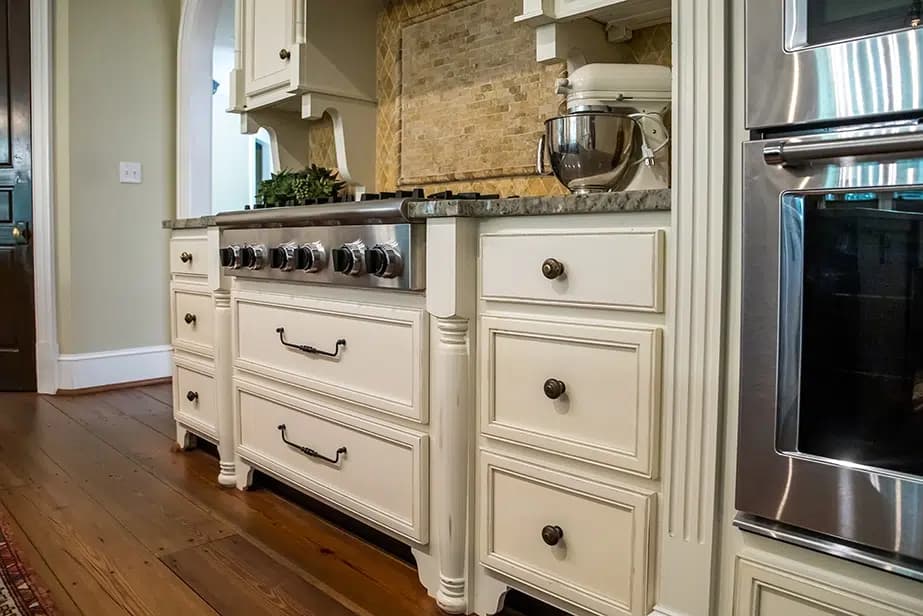 C & S Cabinets