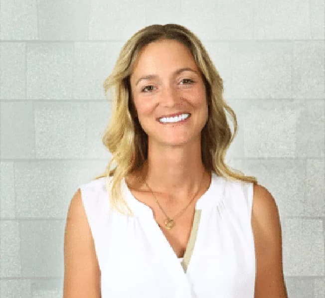 SARAH ANDRES - MANAGER