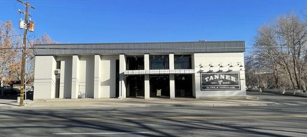 Tanner Glass & Hardware portfolio photo
