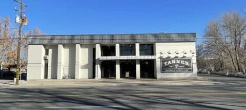 Tanner Glass & Hardware portfolio photo