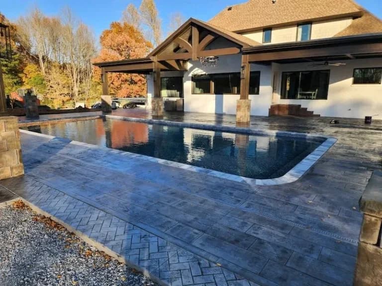 stunning concrete pool deck - The Concrete Gentlemen