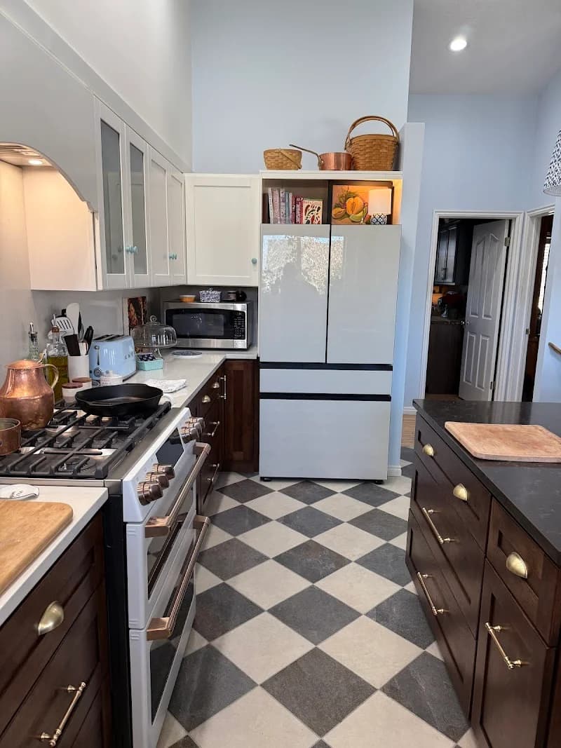 NG Kitchen Cabinets portfolio photo