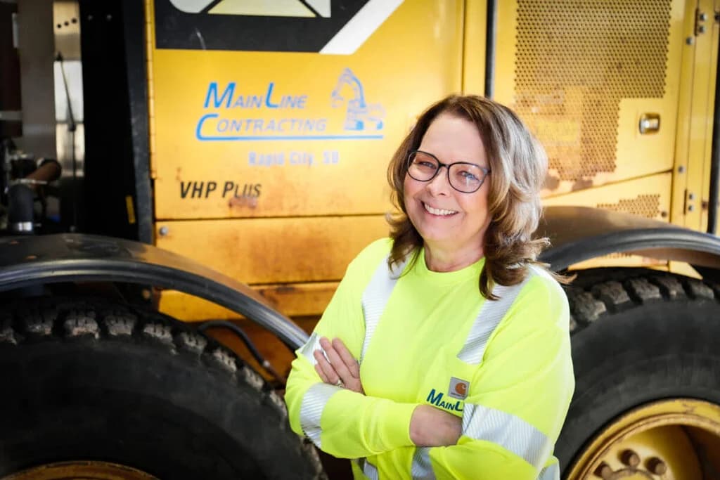 Mainline Contracting Controller Barbara Brown