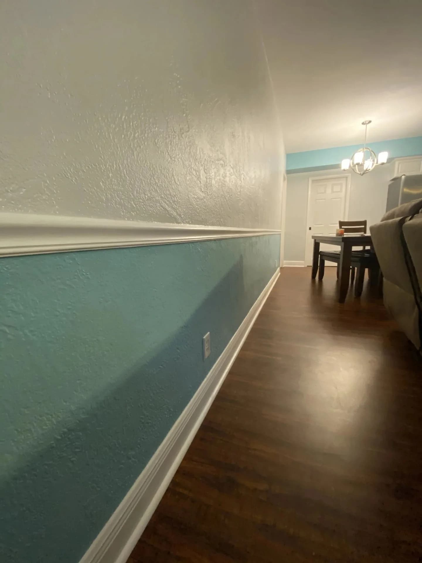 Home interior trim painting