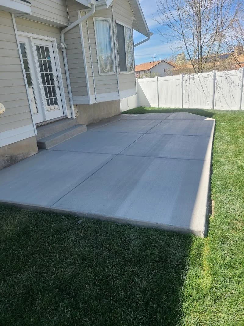 A & L Landscaping portfolio photo