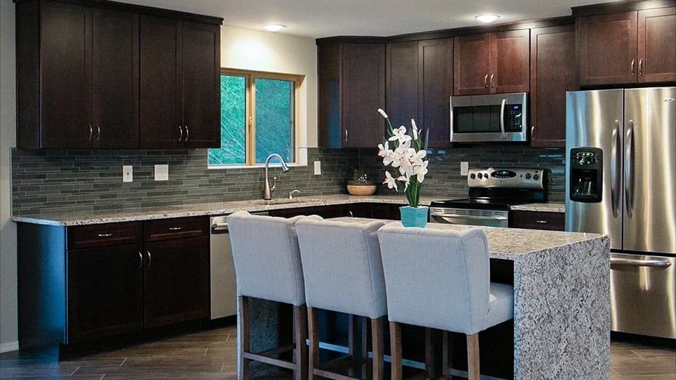 Tucson Cabinets & Stoneworks portfolio photo