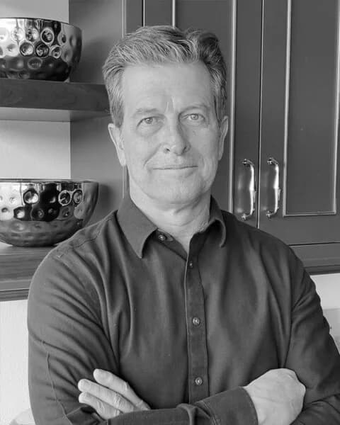 Tim-Noe, designer at Schroll Cabinets