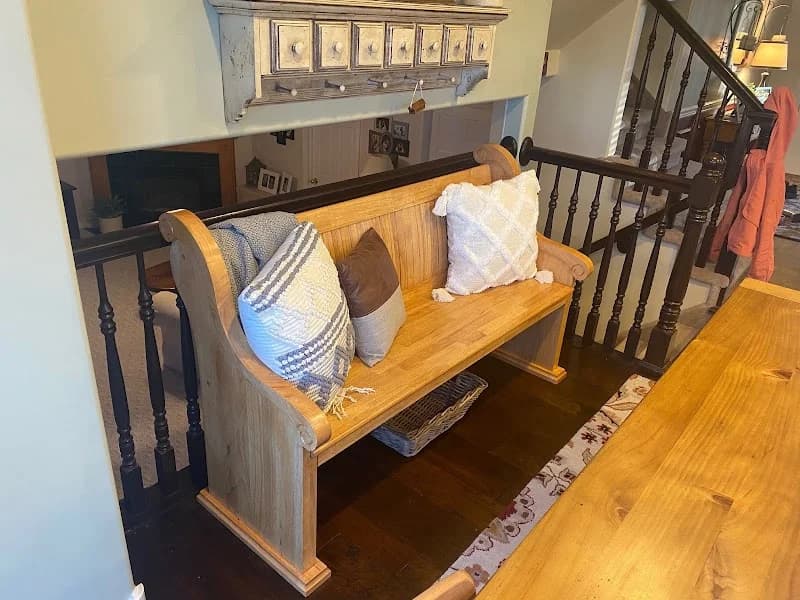 Four Sisters Furniture, Custom Framing & Gifts portfolio photo