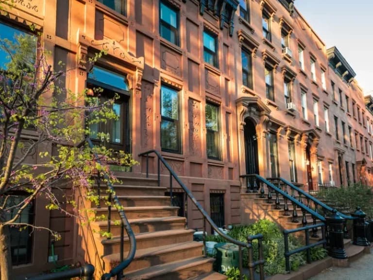 brownstone painting