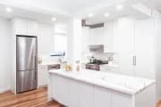 WHITE KITCHEN WITH FLAT DOORS