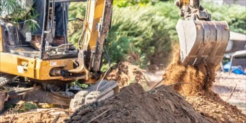machine excavating