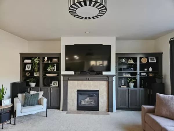 newly painted livng room by JK Paint & Contracting of the portland area