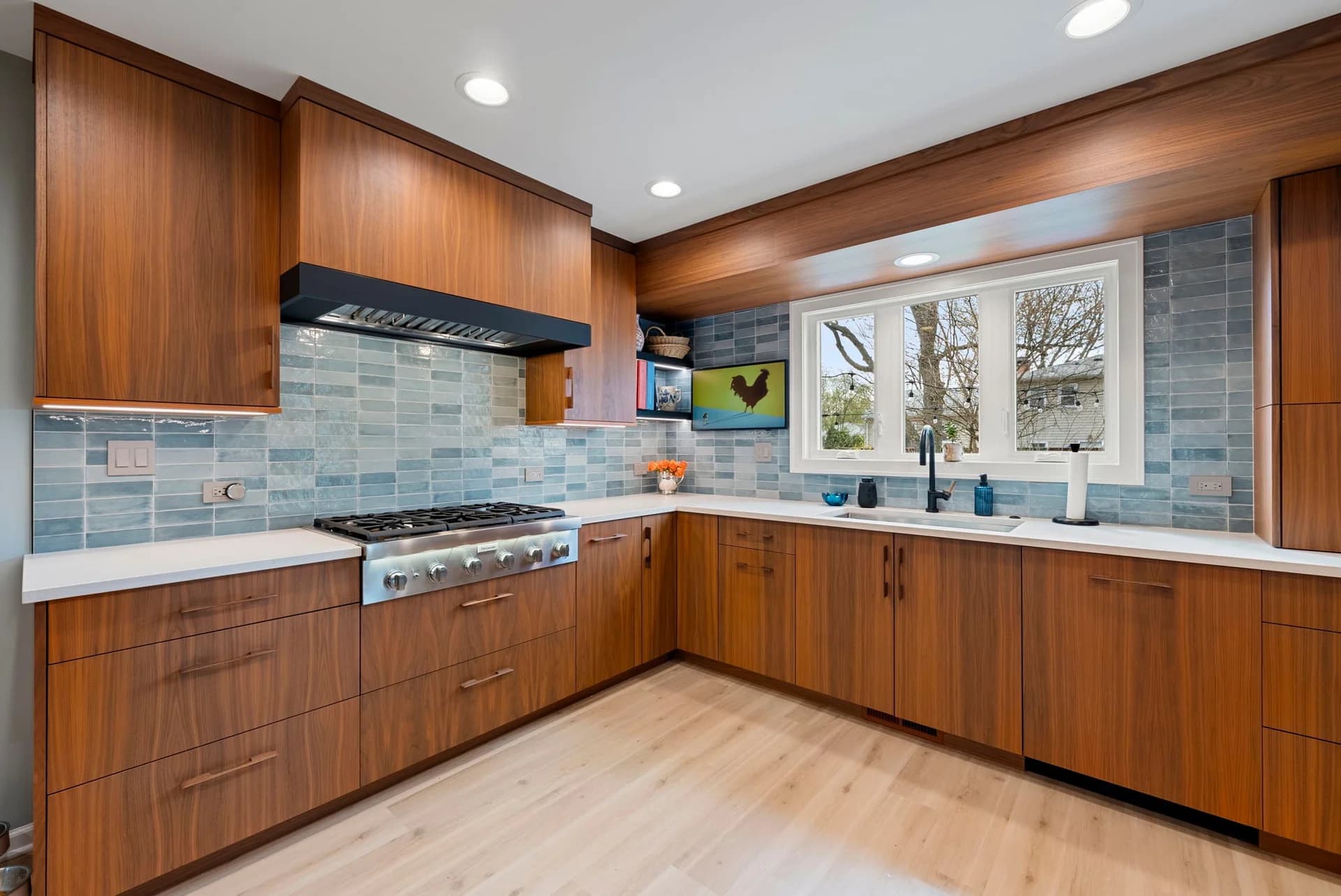 19-web-or-mls-242-n-wilke-rd