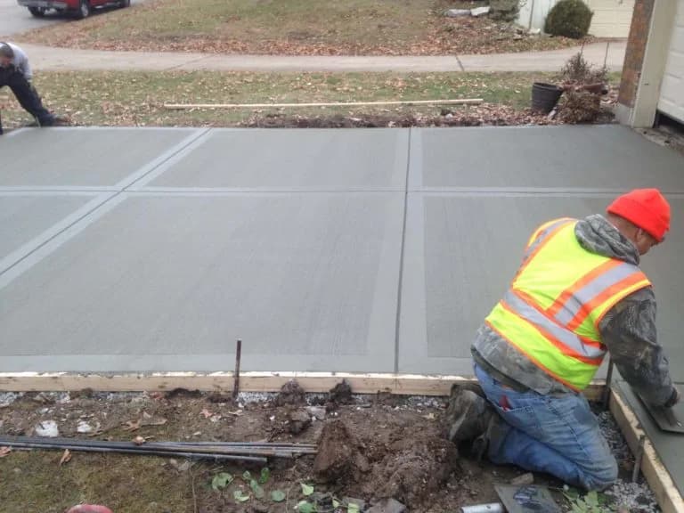 Finishing a driveway