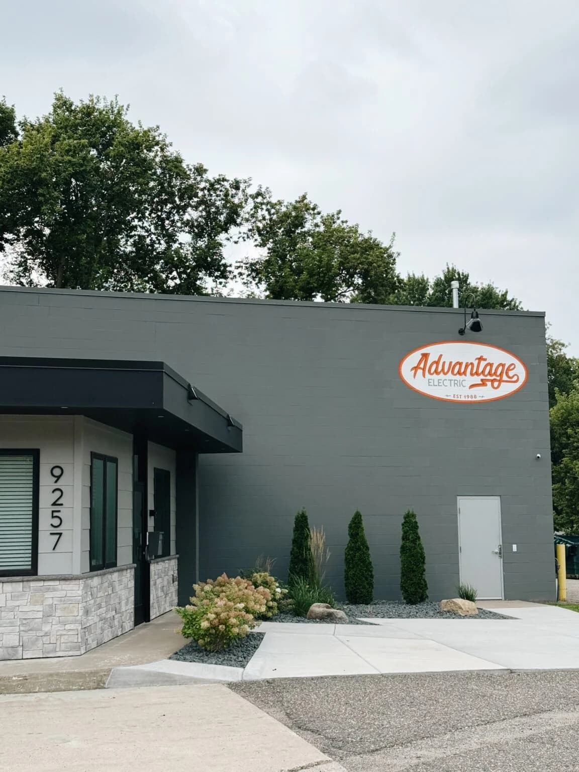 Advantage Electric Minneapolis St Paul Residential and Commercial Electrician