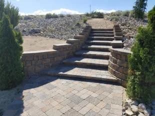 Highland Vista Staircase5