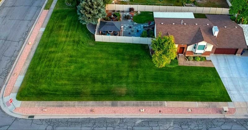 Szell Lawnsprinkler Inc portfolio photo