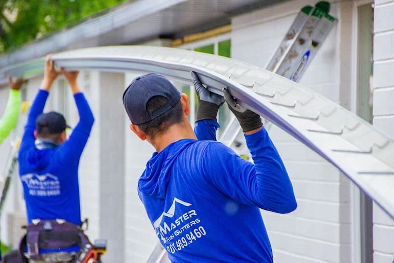 MASTER RAIN GUTTERS portfolio photo