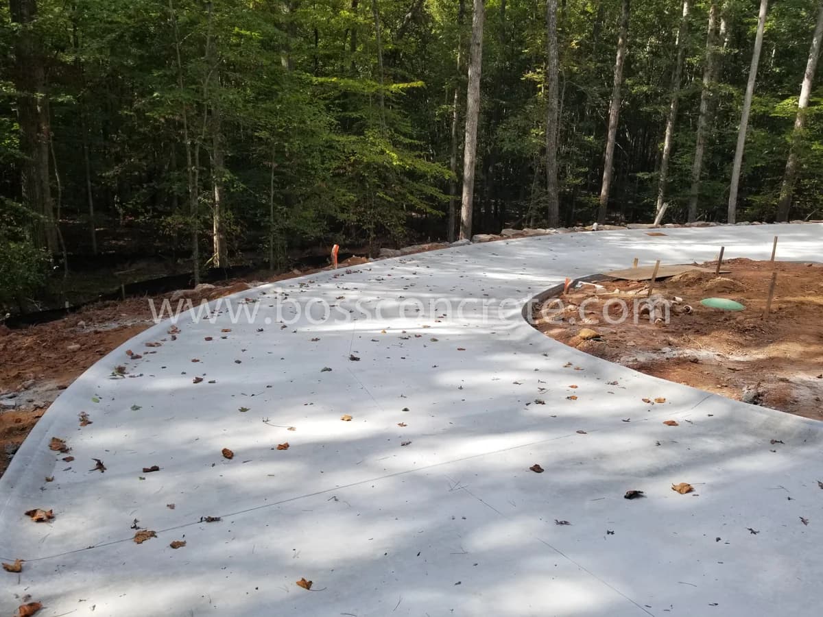 Boss Concrete - Top Concrete Installation | Driveways, Patios, Ready Mix - Boss Concrete