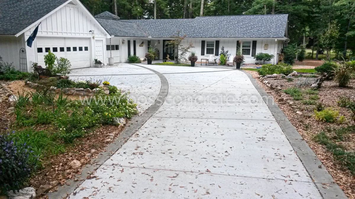 Boss Concrete - Top Concrete Installation | Driveways, Patios, Ready Mix - Boss Concrete
