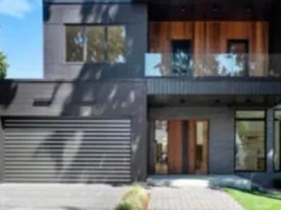 Poulson Garage Doors LLC portfolio photo