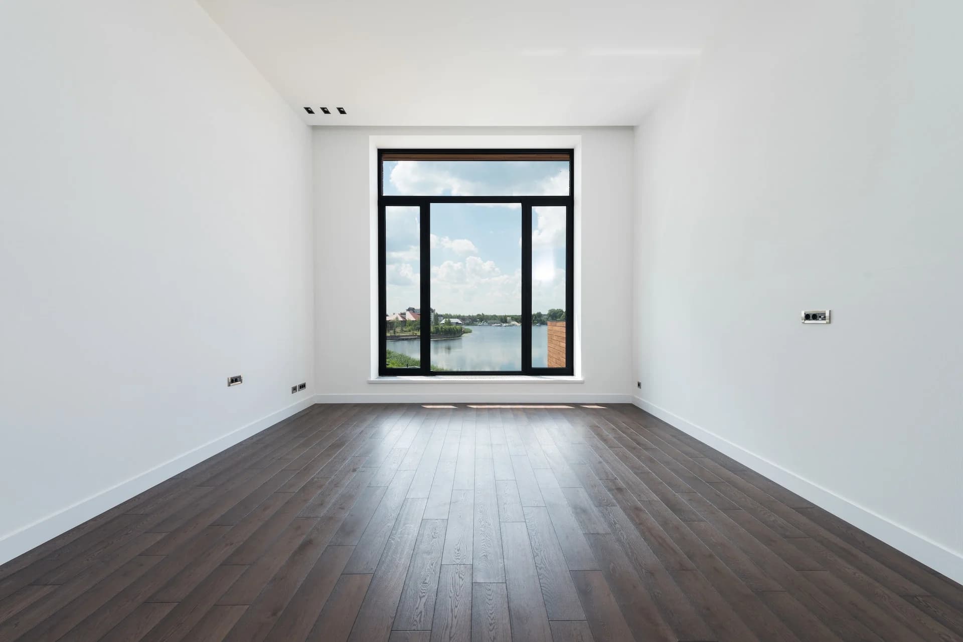 long room with drywall