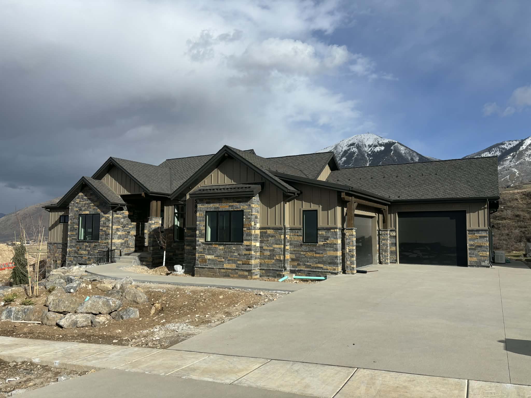 Mountain West Roofing and Construction portfolio photo