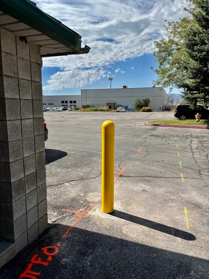 Bollards Plus | BollardBarrier.com – Bolt Down, Removable, Inground & Bollard Covers portfolio photo