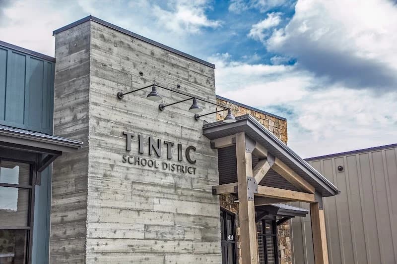 Bud Mahas portfolio photo