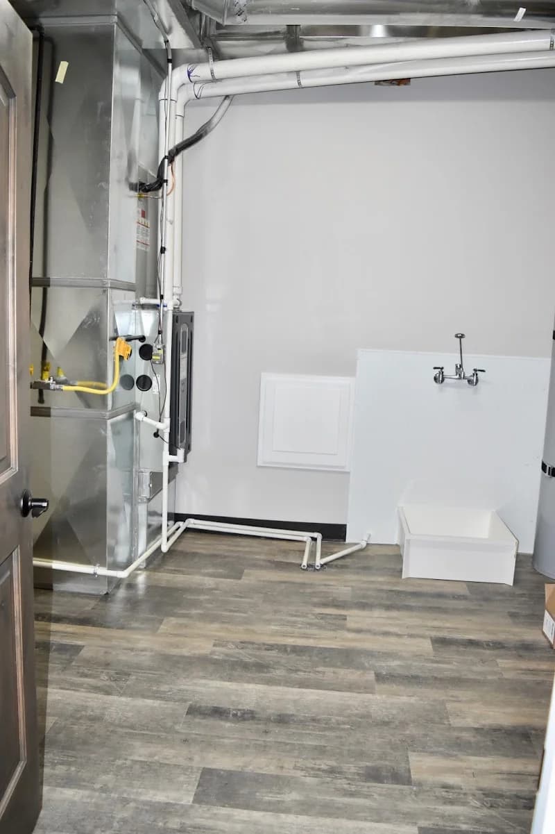 iDeal Floors - Flooring, Counters & Cabinets - Dallas-Fort Worth portfolio photo
