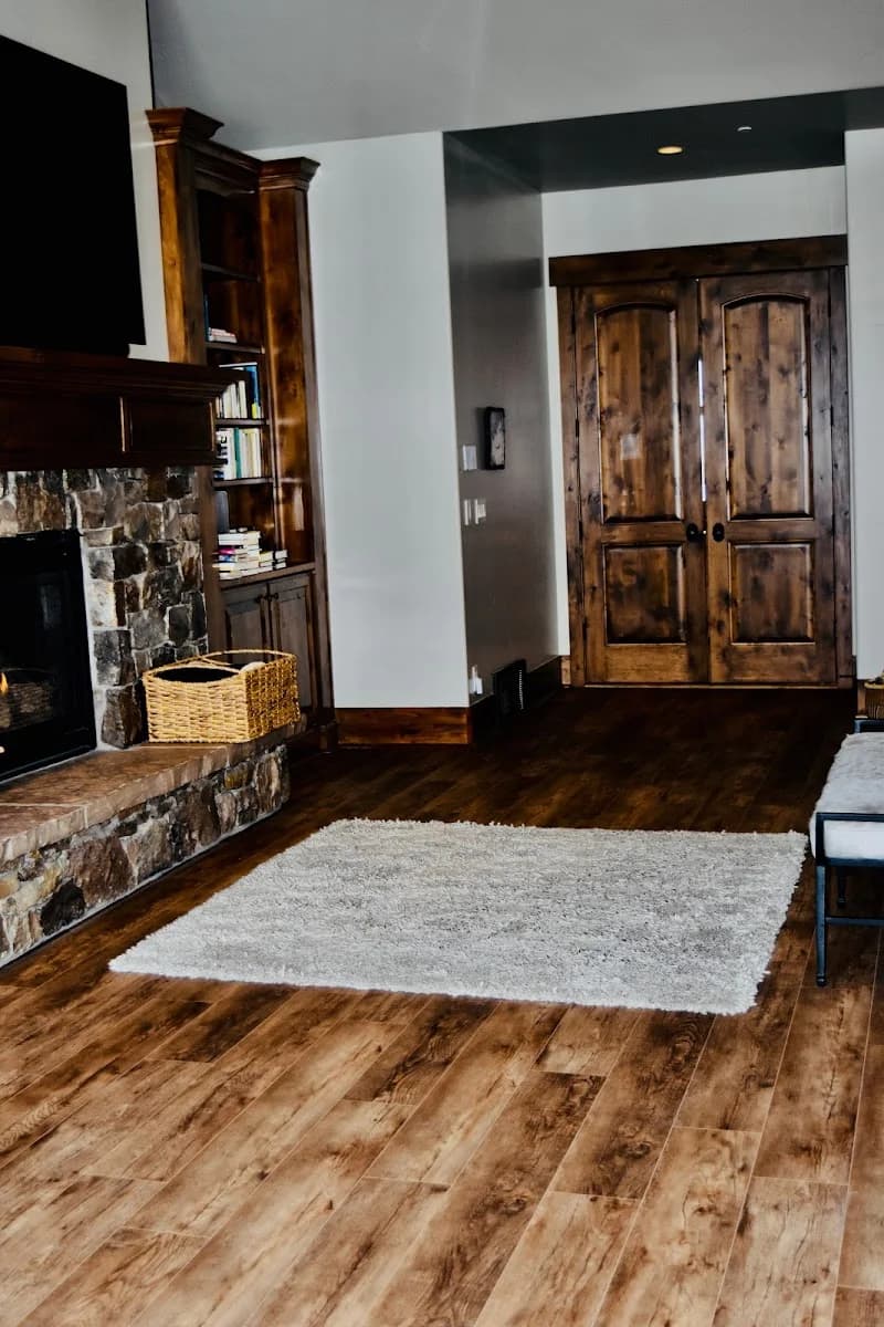 iDeal Floors - Flooring, Counters & Cabinets - Dallas-Fort Worth portfolio photo