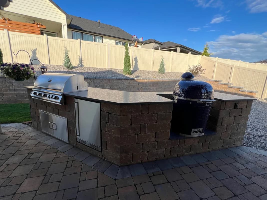Outdoor kitchen concrete countertops