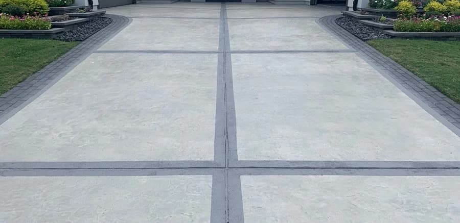 Driveways
Test
SUNDEK Houston