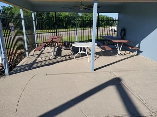 Commercial Concrete
Commercial Concrete
SUNDEK Houston