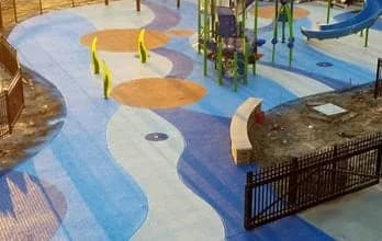Classic-Texture-Splash-Pad
Test
SUNDEK Houston