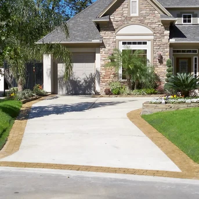 Borders, bands, and color accents to match your home