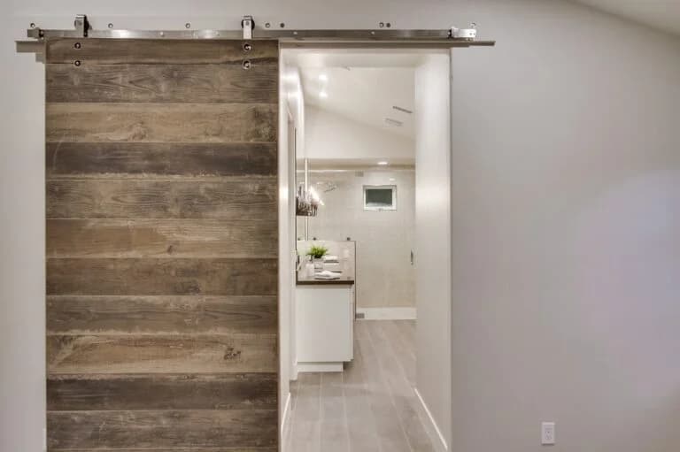 bathroom tile in vista