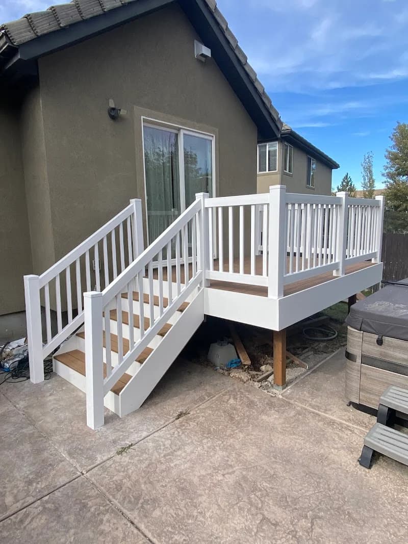 Hansen Fence & Deck LLC portfolio photo