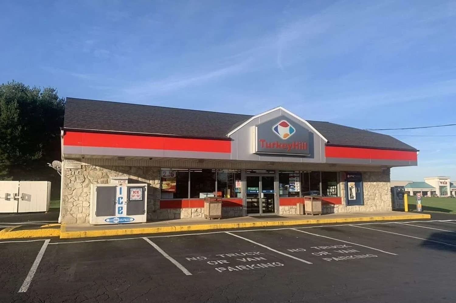 Turkey-HIll-Commercial-Roofing-Job