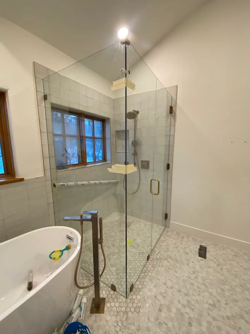 Bay Glass & Shower Doors portfolio photo
