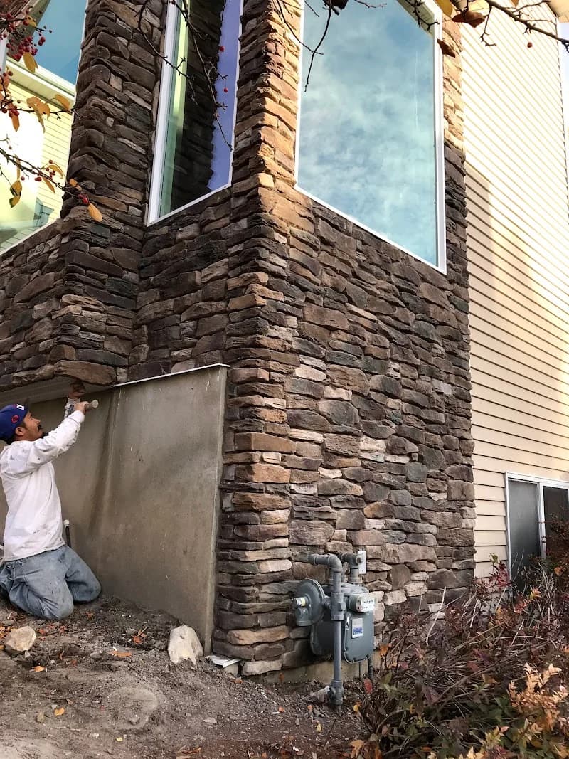 GM CUSTOM EXTERIORS LLC portfolio photo
