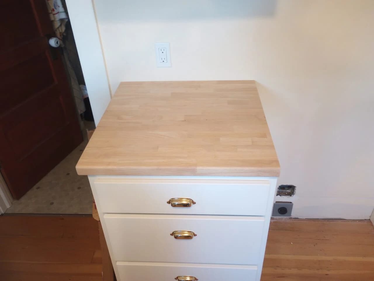 Old Mill Cabinets & Countertops portfolio photo
