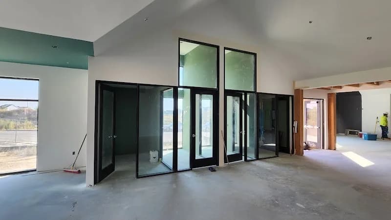 MYM Glass Solutions Llc portfolio photo