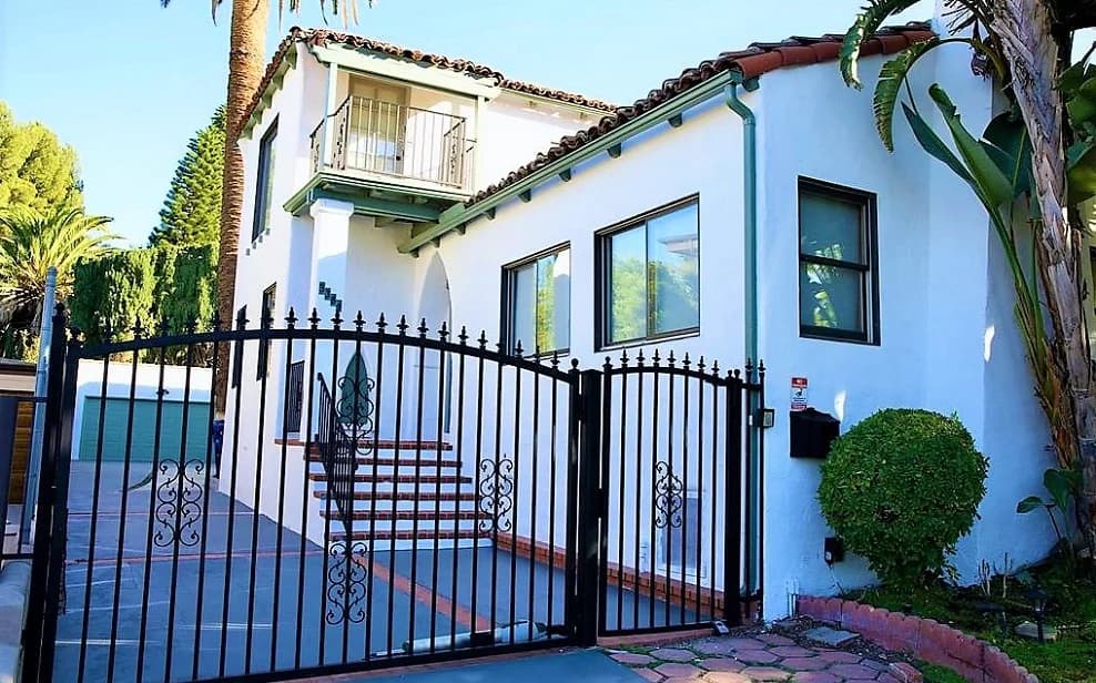 ESR Quality Painting - Los Angeles - Interior & Exterior - portfolio photo