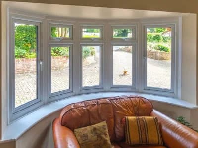 Bay-Windows-Vs-Bow-Window