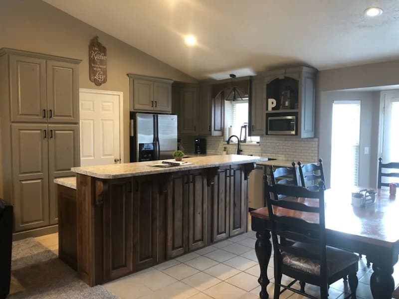 Welcome to Creative Cabinets - Utah Cabinets & Cabinet Fixtures Specialists portfolio photo