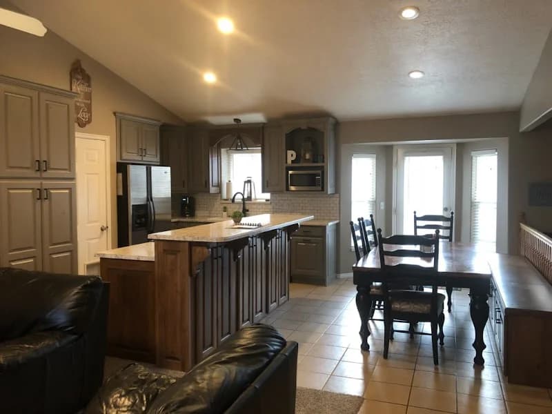Welcome to Creative Cabinets - Utah Cabinets & Cabinet Fixtures Specialists portfolio photo