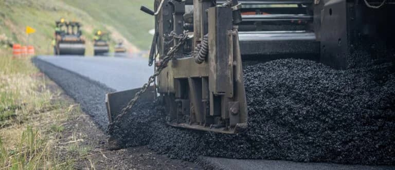 SMA paving on SR-68 at Electric Lake