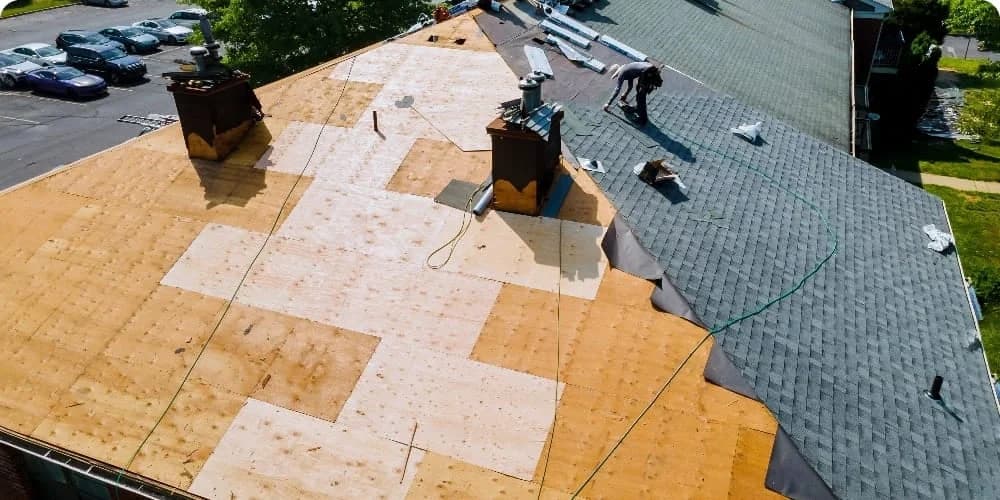 roof-repairs-old-roof-replacement-with-new-shingle-2022-11-12-10-00-43-utc2x
